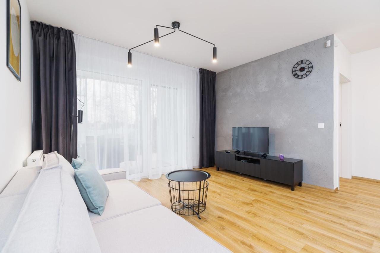 Apartments Supernova Near Tauron Arena By Noclegi Renters Краків Екстер'єр фото
